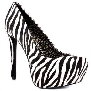Jessica Simpson Platform Pumps NWOB